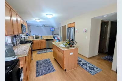 1080 Noelle Bend, Lake in the Hills, IL 60156 - Photo 9