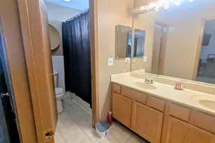 1080 Noelle Bend, Lake in the Hills, IL 60156 - Photo 13