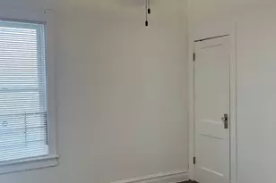 11814 S Parnell Ave, Chicago, IL 60628 - Photo 9