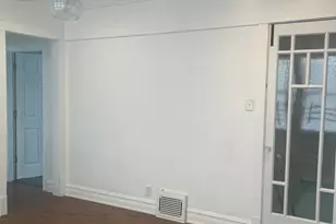 11814 S Parnell Ave, Chicago, IL 60628 - Photo 13