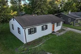 15315 Cherry Ln, Markham, IL 60428 - Photo 3