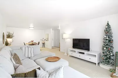 8640 Waukegan Road #123, Morton Grove, IL 60053 - Photo 9