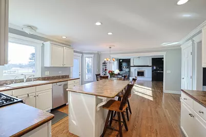 39W059 Foxwood Lane, Saint Charles, IL 60175 - Photo 11