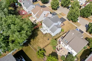 549 Ivory Ln, Bartlett, IL 60103 - Photo 5