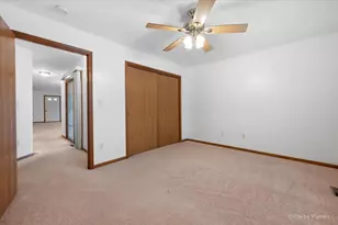 40 S Walnut Dr, North Aurora, IL 60542 - Photo 25