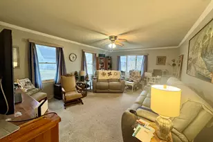 206 E Warren St, Leroy, IL 61752 - Photo 5