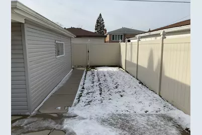 604 Exchange Avenue, Calumet City, IL 60409 - Photo 37