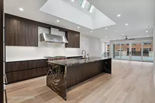 232 S Green St, Chicago, IL 60607 - Photo 5