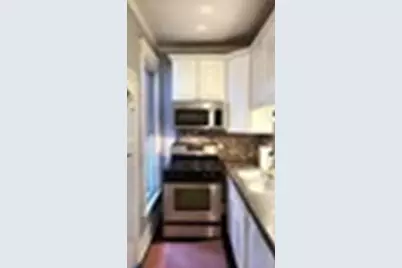 404 Gillett Avenue #2, Waukegan, IL 60085 - Photo 7