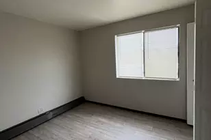 3060 Bernice Ave, Lansing, IL 60438 - Photo 5