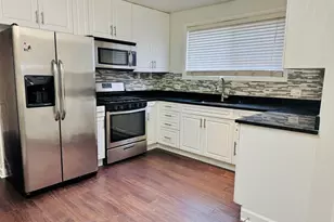 4531 S Lawler Ave, Chicago, IL 60638 - Photo 3