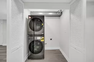 424 Ashbury Dr, Hinsdale, IL 60521 - Photo 25