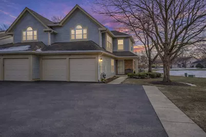 133 White Branch Court S #133, Schaumburg, IL 60194 - Photo 3