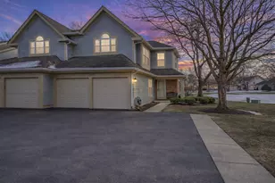 133 White Branch Ct, Schaumburg, IL 60194 - Photo 3