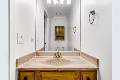 133 White Branch Court S #133, Schaumburg, IL 60194 - Photo 15