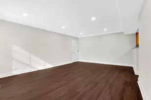 133 White Branch Ct, Schaumburg, IL 60194 - Photo 9