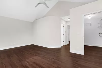 133 White Branch Court S #133, Schaumburg, IL 60194 - Photo 17