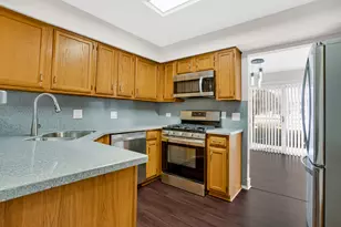 133 White Branch Ct, Schaumburg, IL 60194 - Photo 11