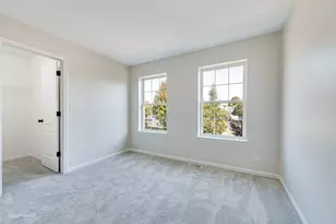 2723 Hillsboro Blvd, Aurora, IL 60503 - Photo 13