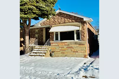 8219 S Muskegon Avenue, Chicago, IL 60617 - Photo 1
