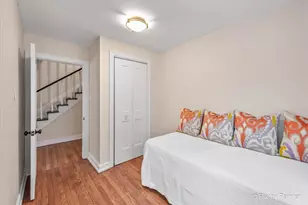 712 S 5th St, Saint Charles, IL 60174 - Photo 15