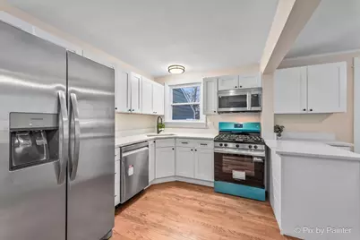 712 S 5th Street, Saint Charles, IL 60174 - Photo 9