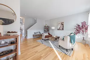 408 Fountain Ave, Elgin, IL 60124 - Photo 3