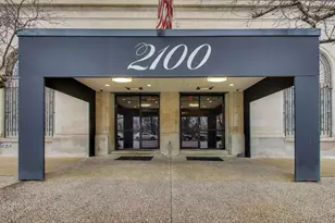 2100 N Lincoln Park W, Chicago, IL 60614 - Photo 3