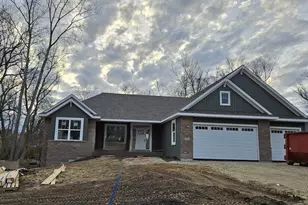 6010 Squirrel Run, Caledonia, IL 61011 - Photo 13
