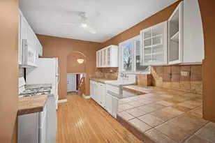 2439 Cowper Ave, Evanston, IL 60201 - Photo 9