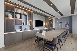 211 N Harbor Dr, Chicago, IL 60601 - Photo 53