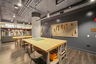 211 N Harbor Dr, Chicago, IL 60601 - Photo 47