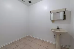 921 W Van Buren St, Chicago, IL 60607 - Photo 17