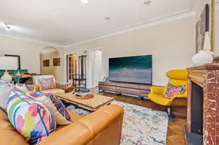 73 E Elm St, Chicago, IL 60611 - Photo 9