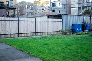 2042 W Walton St, Chicago, IL 60622 - Photo 9