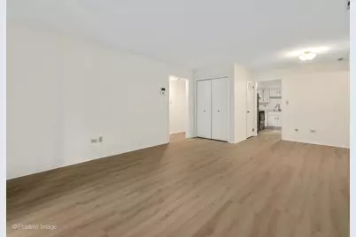 508 Taylor Avenue #A, Glen Ellyn, IL 60137 - Photo 3