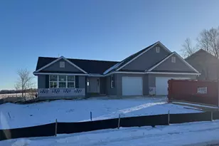 1014 Coney Island Dr, Loves Park, IL 61111 - Photo 1