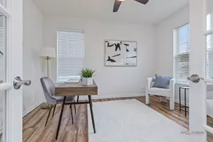 23051 N Prairie Ln, Lincolnshire, IL 60069 - Photo 3