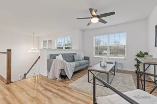 23051 N Prairie Ln, Lincolnshire, IL 60069 - Photo 17