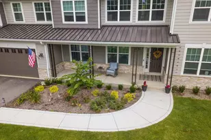 23051 N Prairie Ln, Lincolnshire, IL 60069 - Photo 33