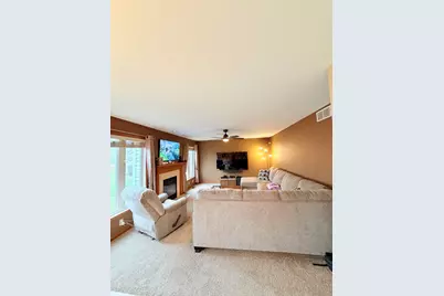 13375 Springhill Drive, Winnebago, IL 61088 - Photo 13