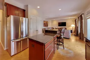 [Address not provided], Northbrook, IL 60062 - Photo 9