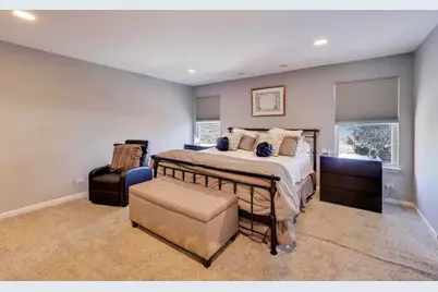 [Address not provided], Northbrook, IL 60062 - Photo 13