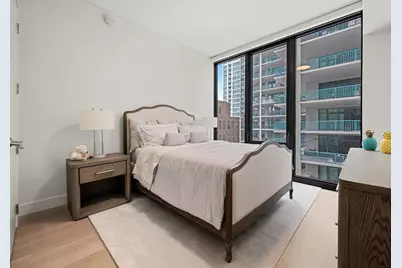 366 W Superior Street #801, Chicago, IL 60654 - Photo 29