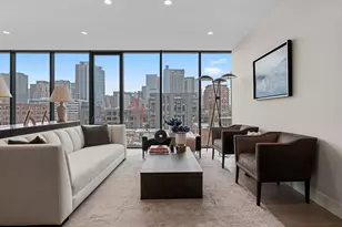 366 W Superior St, Chicago, IL 60654 - Photo 3