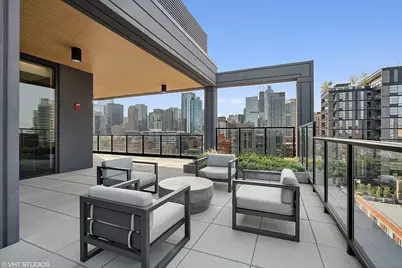 366 W Superior Street #801, Chicago, IL 60654 - Photo 35