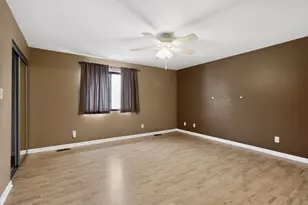 1467 Midland Ct, Joliet, IL 60436 - Photo 13