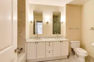 10 E Delaware Pl, Chicago, IL 60610 - Photo 15