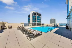 10 E Delaware Pl, Chicago, IL 60610 - Photo 35