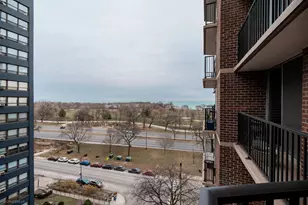 4170 N Marine Dr, Chicago, IL 60613 - Photo 17